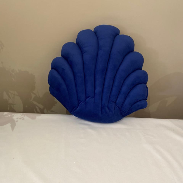 Seashell Scatter Cushion (Royal Blue velvet)